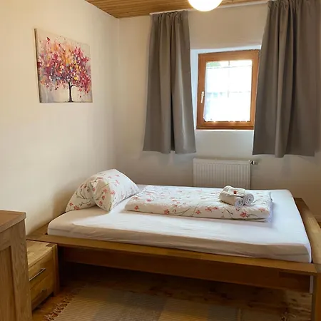 Modernes In Historischem Gebaeude Appartamento *